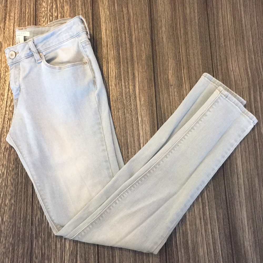 Forver 21 Light wash, skinny leg